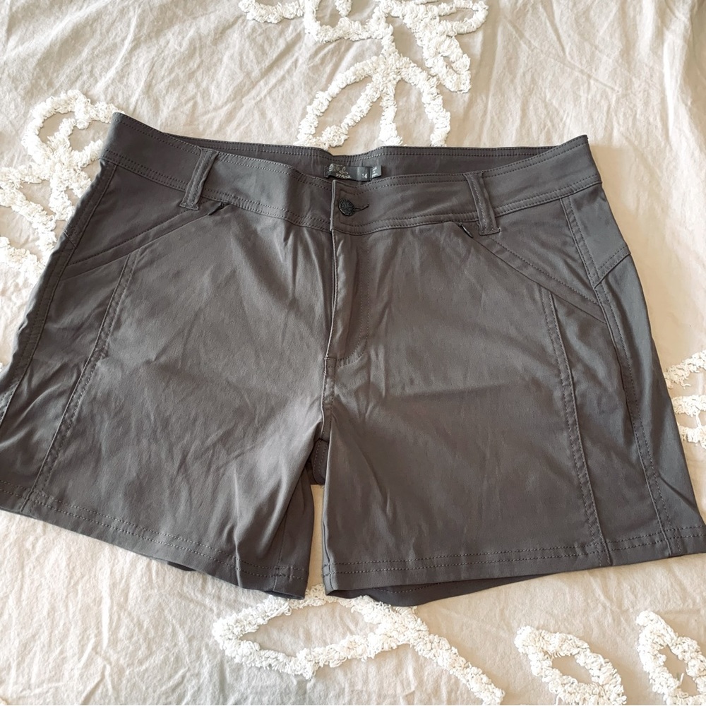 PrAna womens Hallena Short moonrock size 14